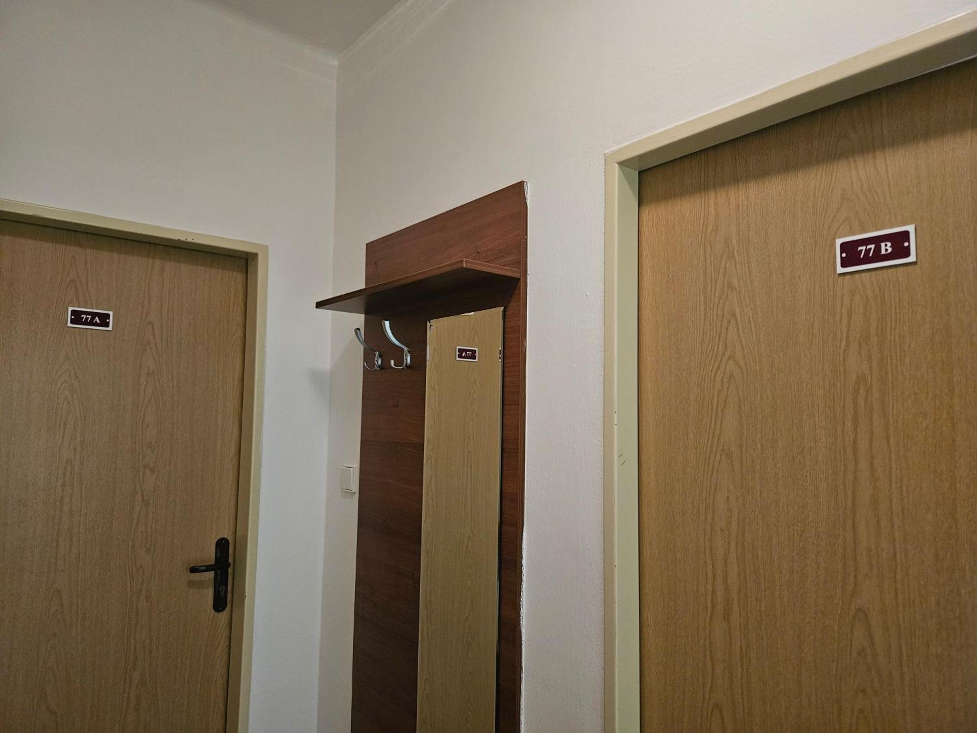 Hotel Trim Pardubice Exterior foto