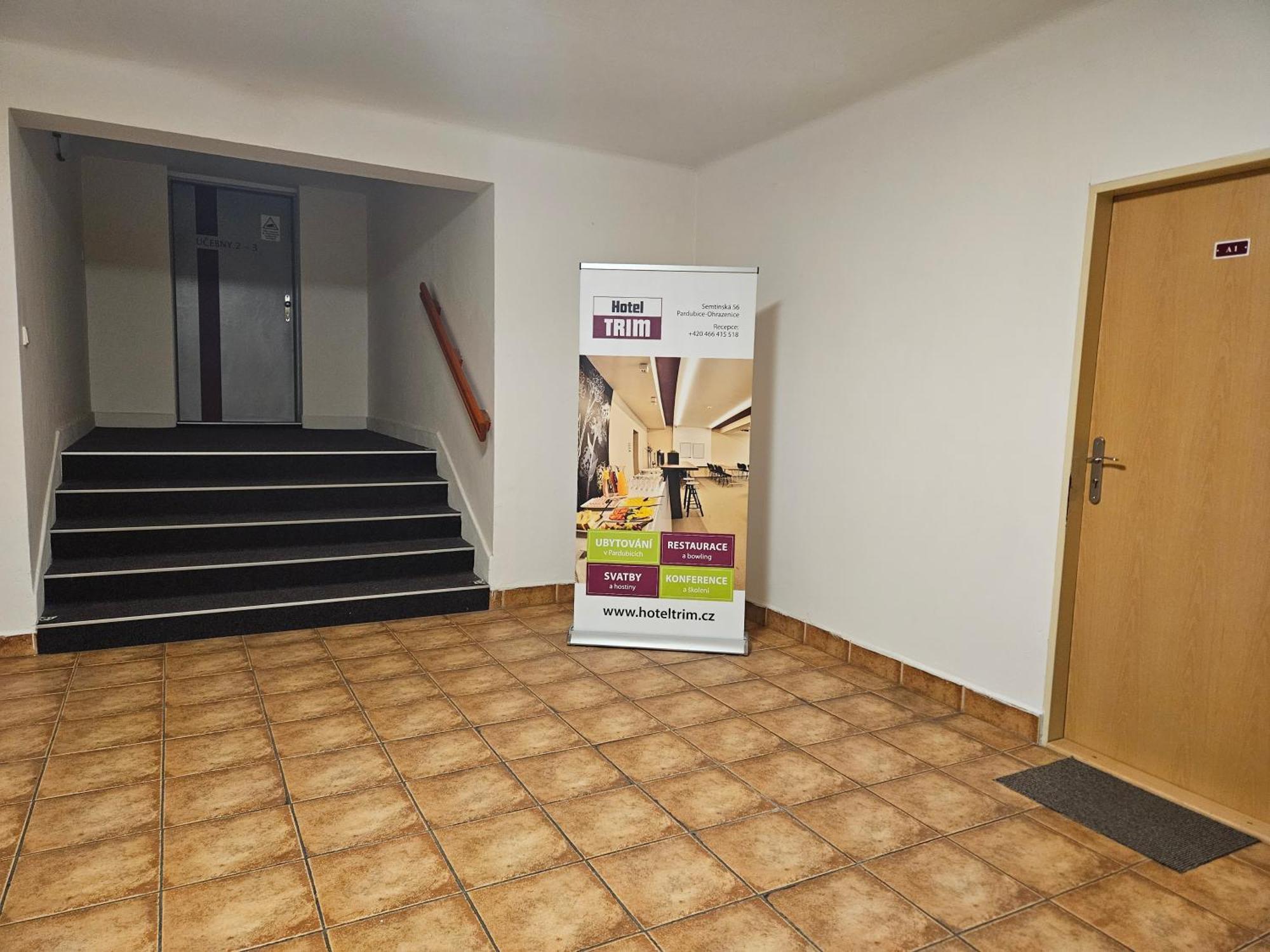 Hotel Trim Pardubice Exterior foto