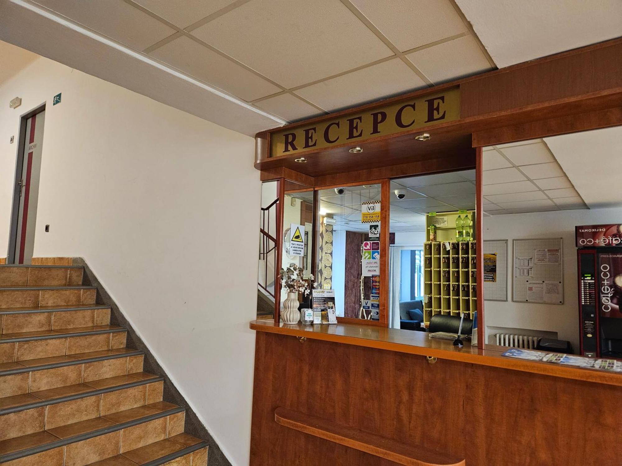 Hotel Trim Pardubice Exterior foto