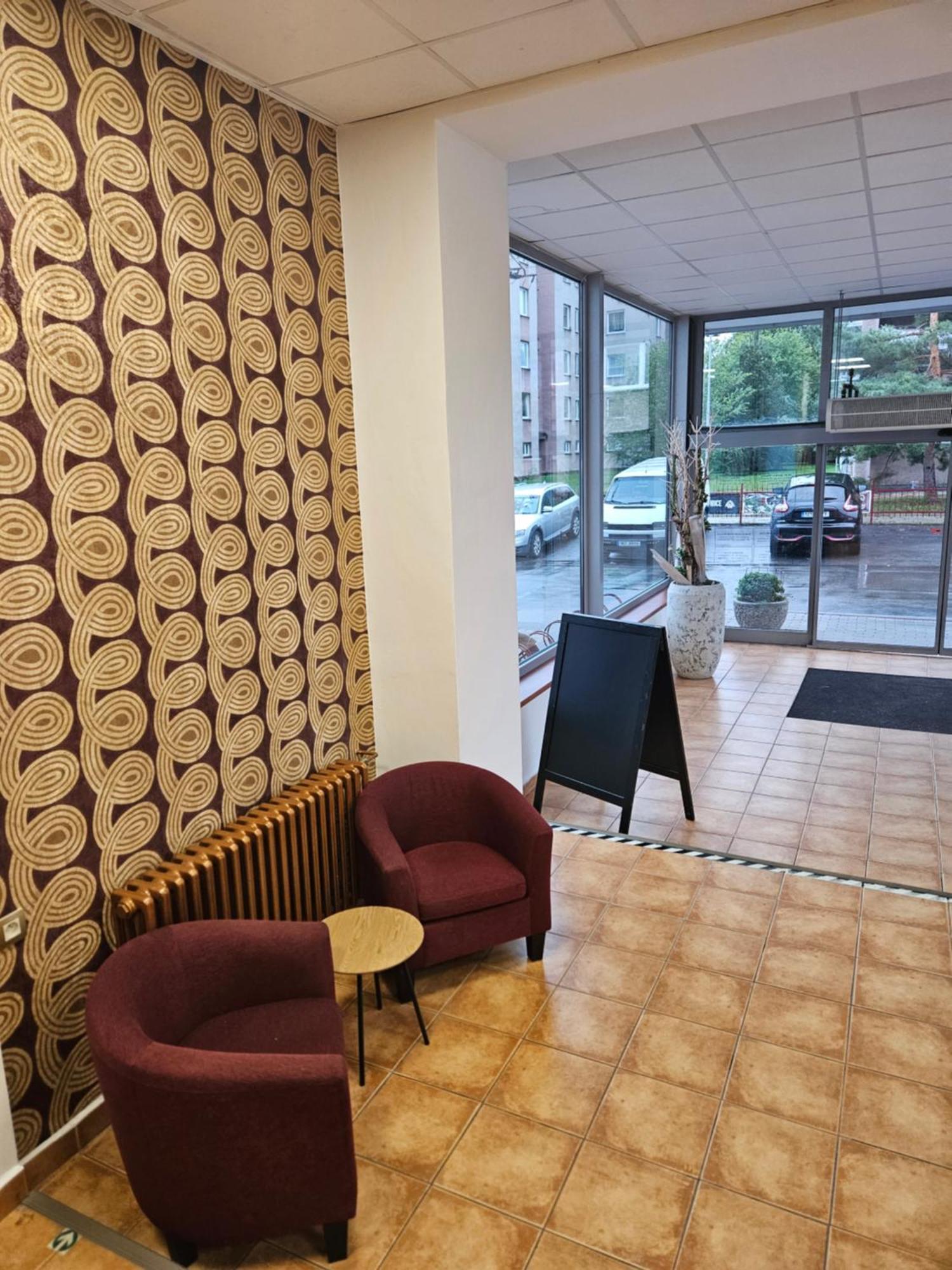 Hotel Trim Pardubice Exterior foto