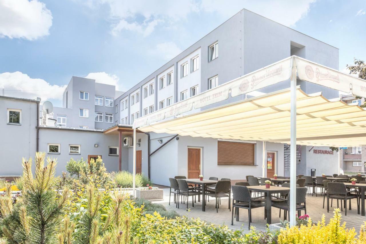 Hotel Trim Pardubice Exterior foto